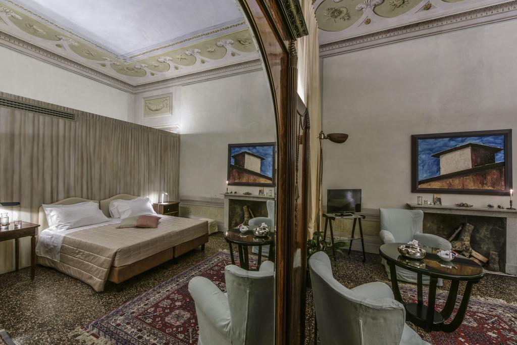 مبيت وإفطار فلورنس Torre Dei Lari Residenza D'Epoca المظهر الخارجي الصورة